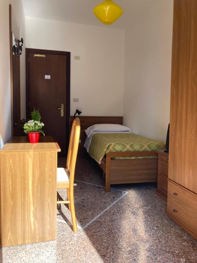 Hotel Maria Nella Bardineto Eksteriør billede